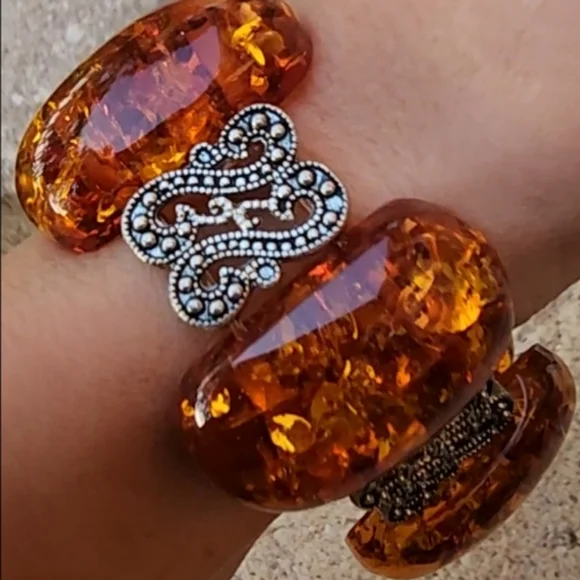 Bracelet Resin Amber Honey Cognac Tone Silver Stretchy Lithuanian Ethnic - Picture 9 of 13